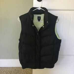 GAP black down puffer vest